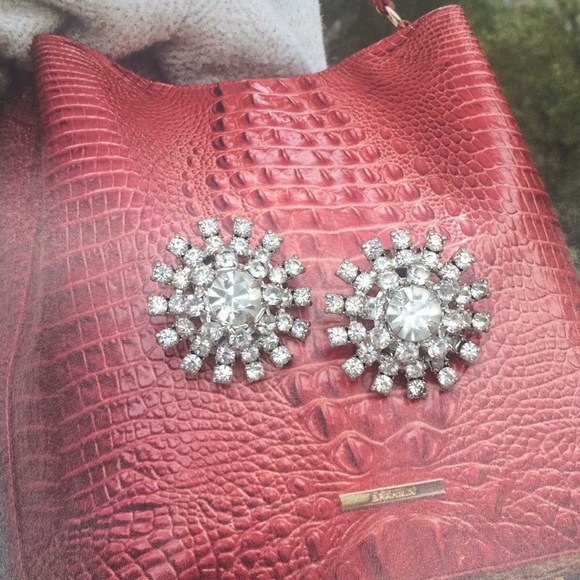 Vintage white rhinestone clips - Picture 4 of 5